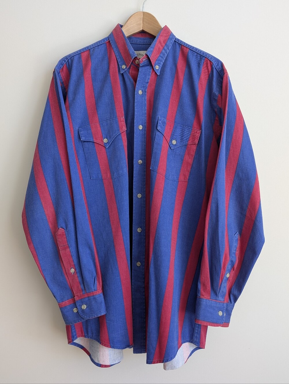 Vintage Mid West Garment Co. Men's Large Striped Red Blue Button Down Shirt